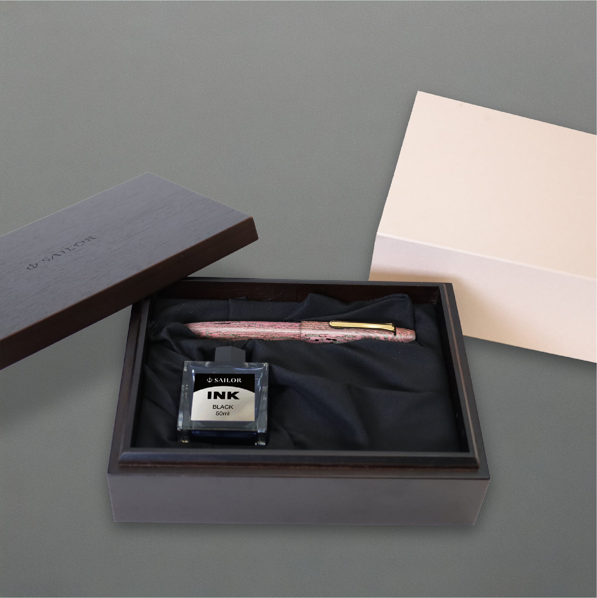 King of Pen Naginata Togi Umesaki Limited Edition Fountain Pen