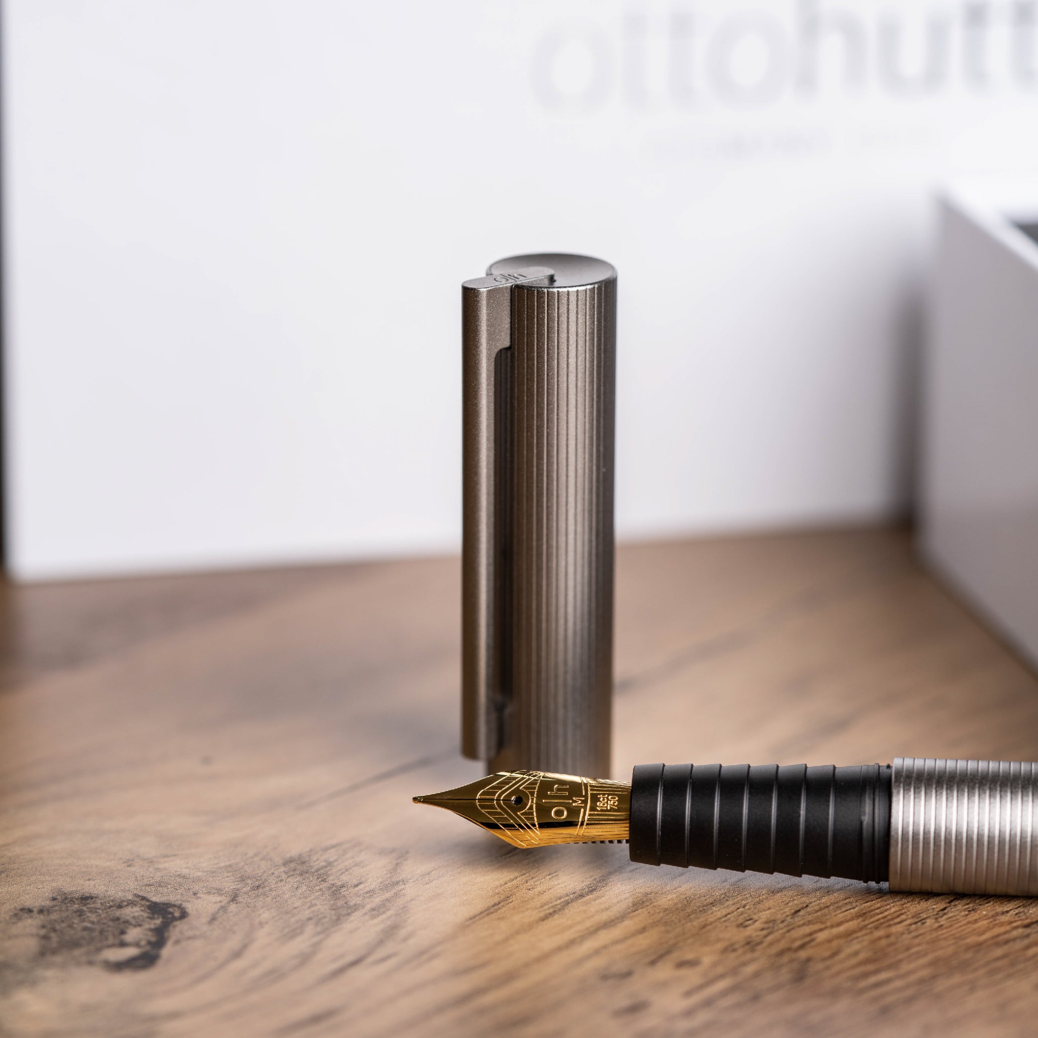 design08 Ruthenium Fountain Pen