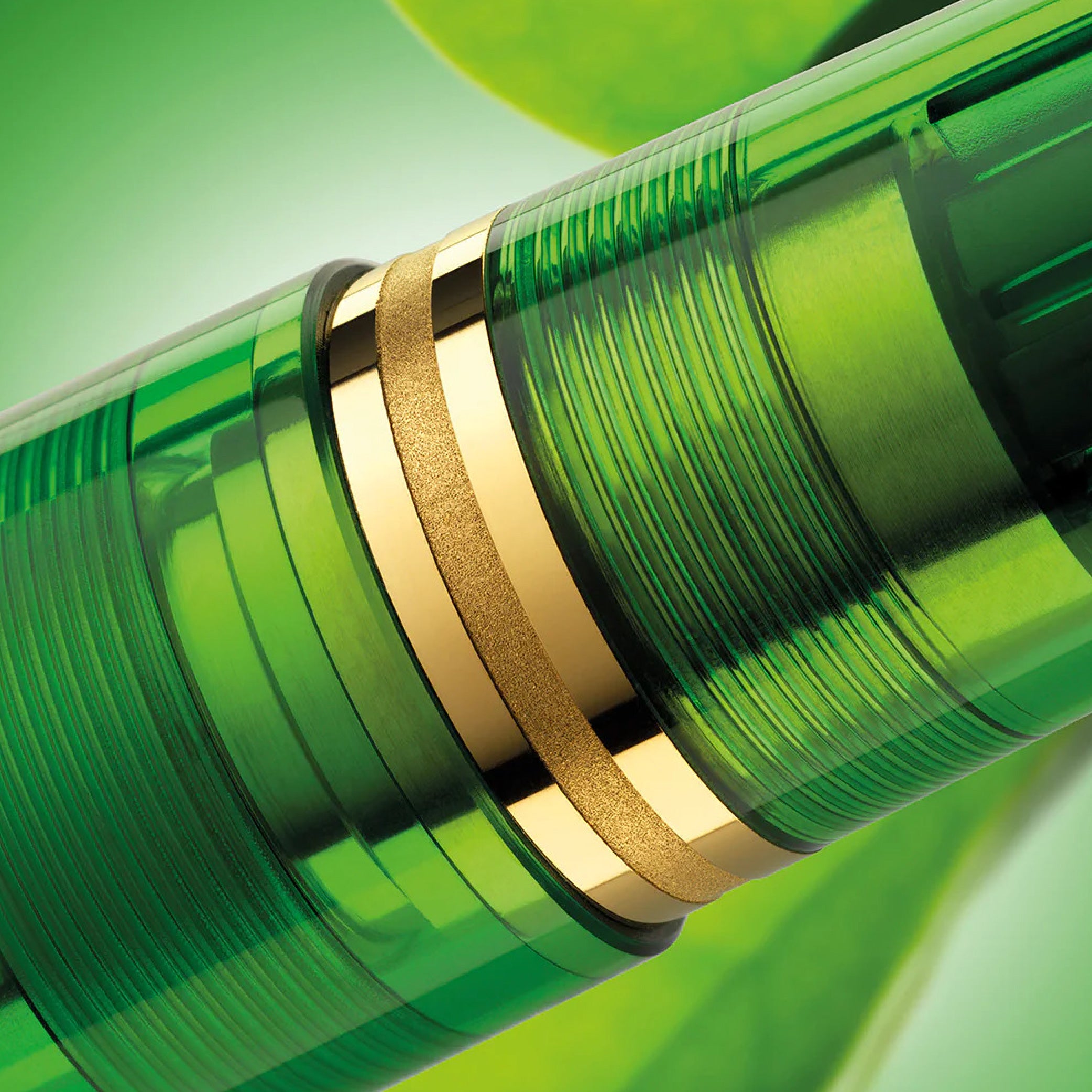 Souverän M800 Green Demonstrator Special Edition Fountain Pen