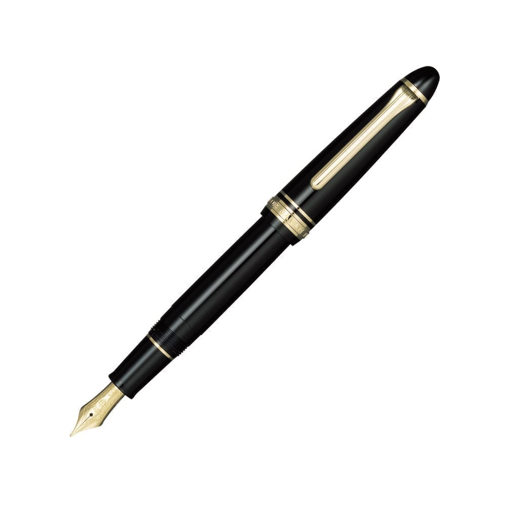 1911 S Gold Trim Black Fountain Pen