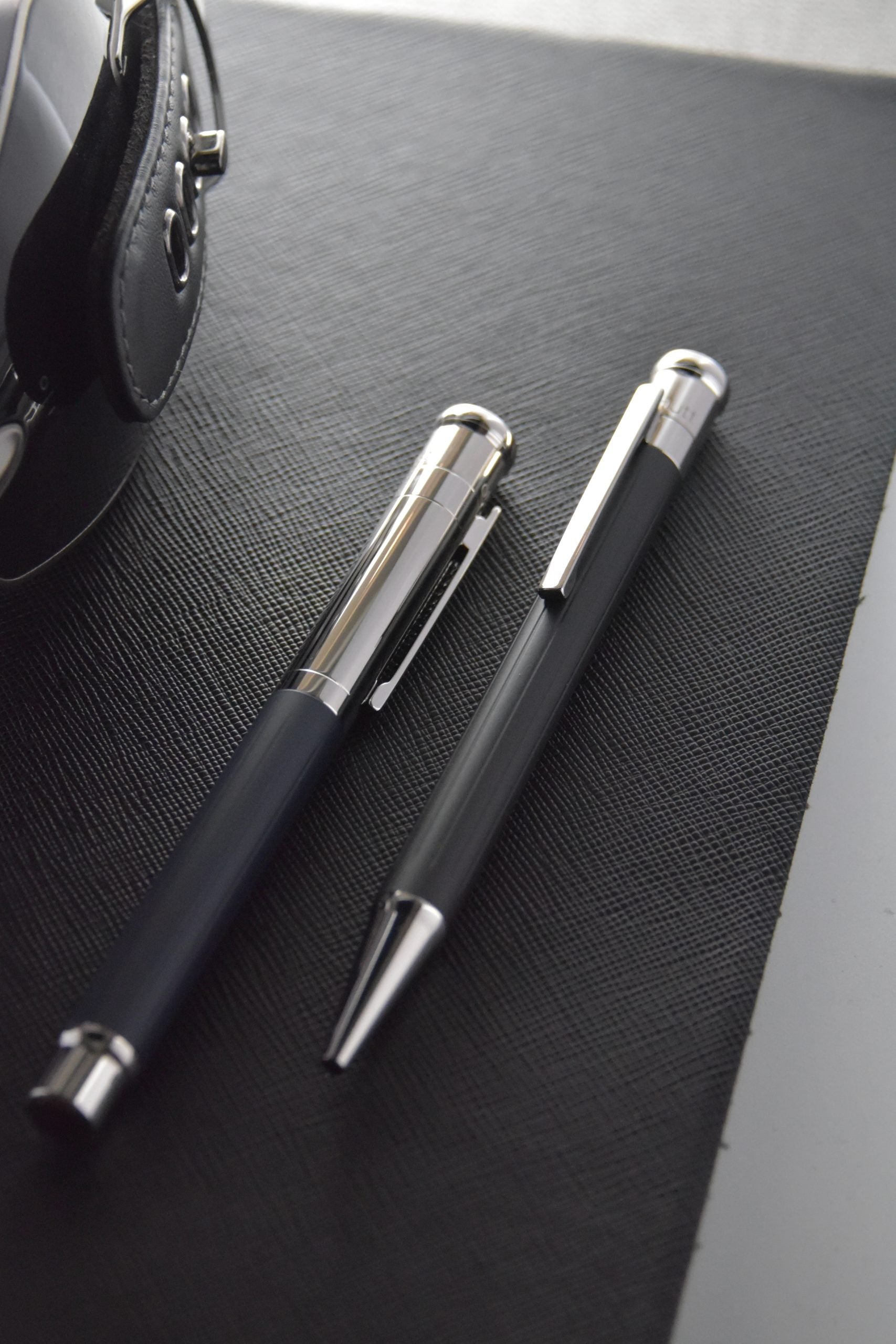 design04 Pinstripe Black Matt Fountain Pen