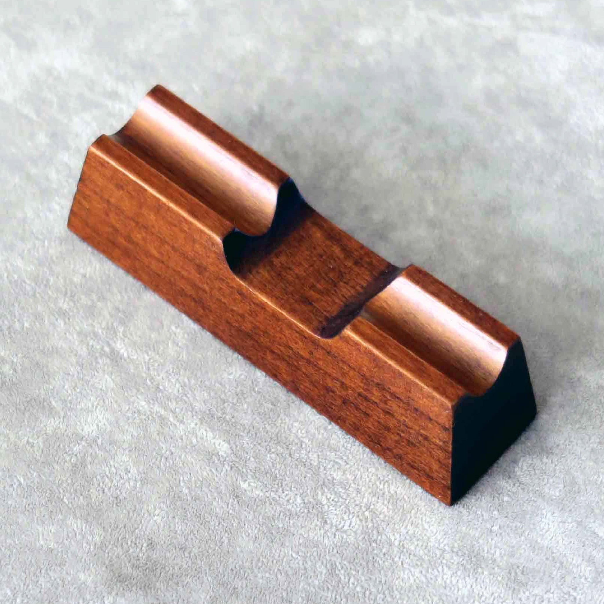 Wooden 1 Pen Rest Brown