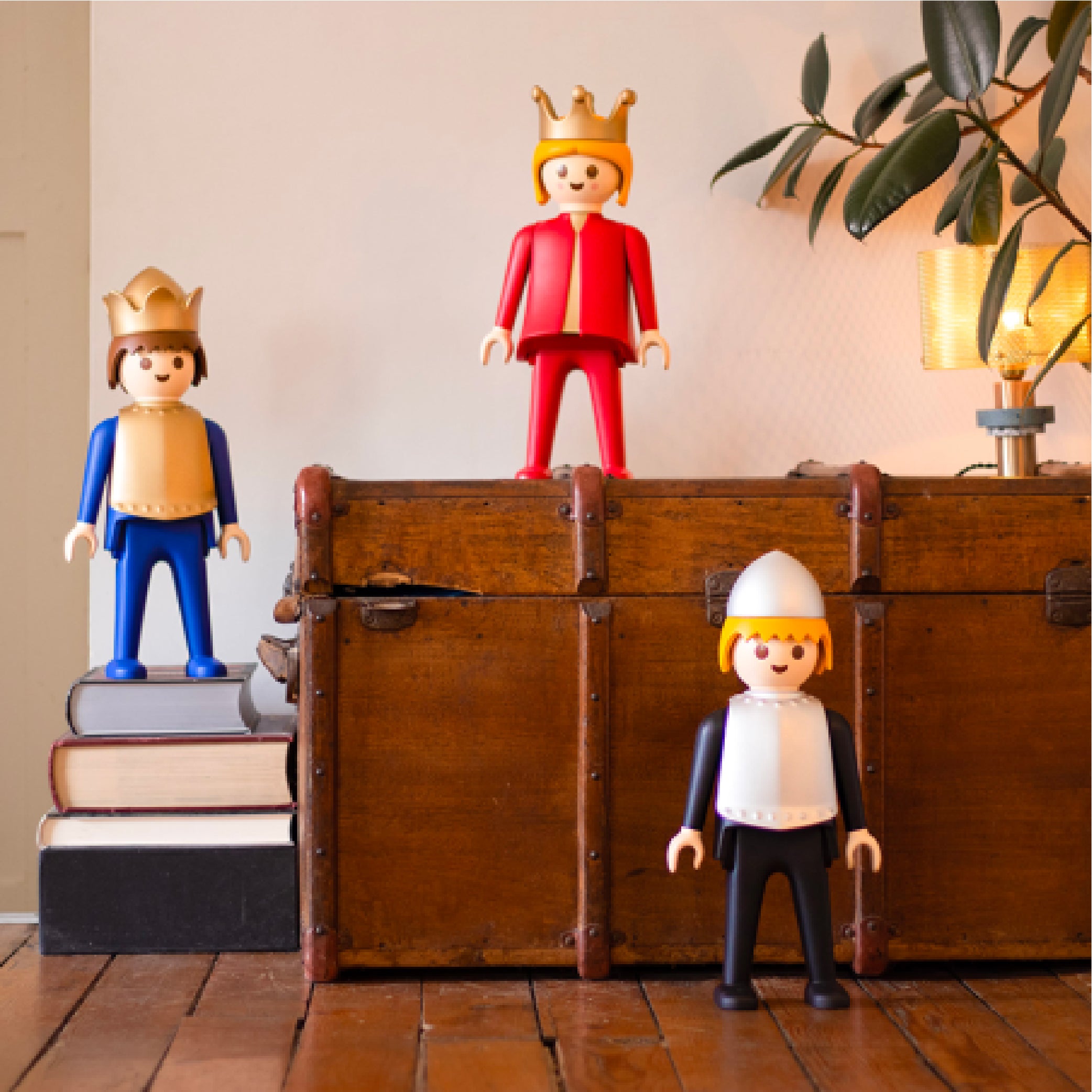 Playmobil The Queen Limited Edition - 40CM