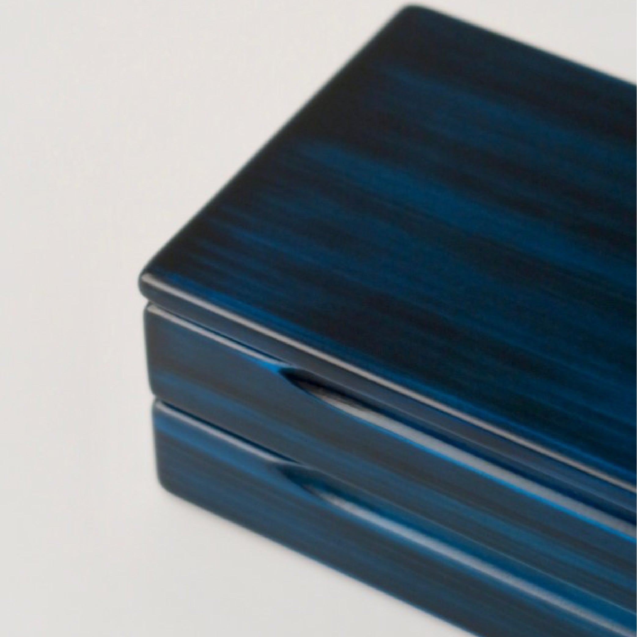 Wooden Fountain Pen Case Blue