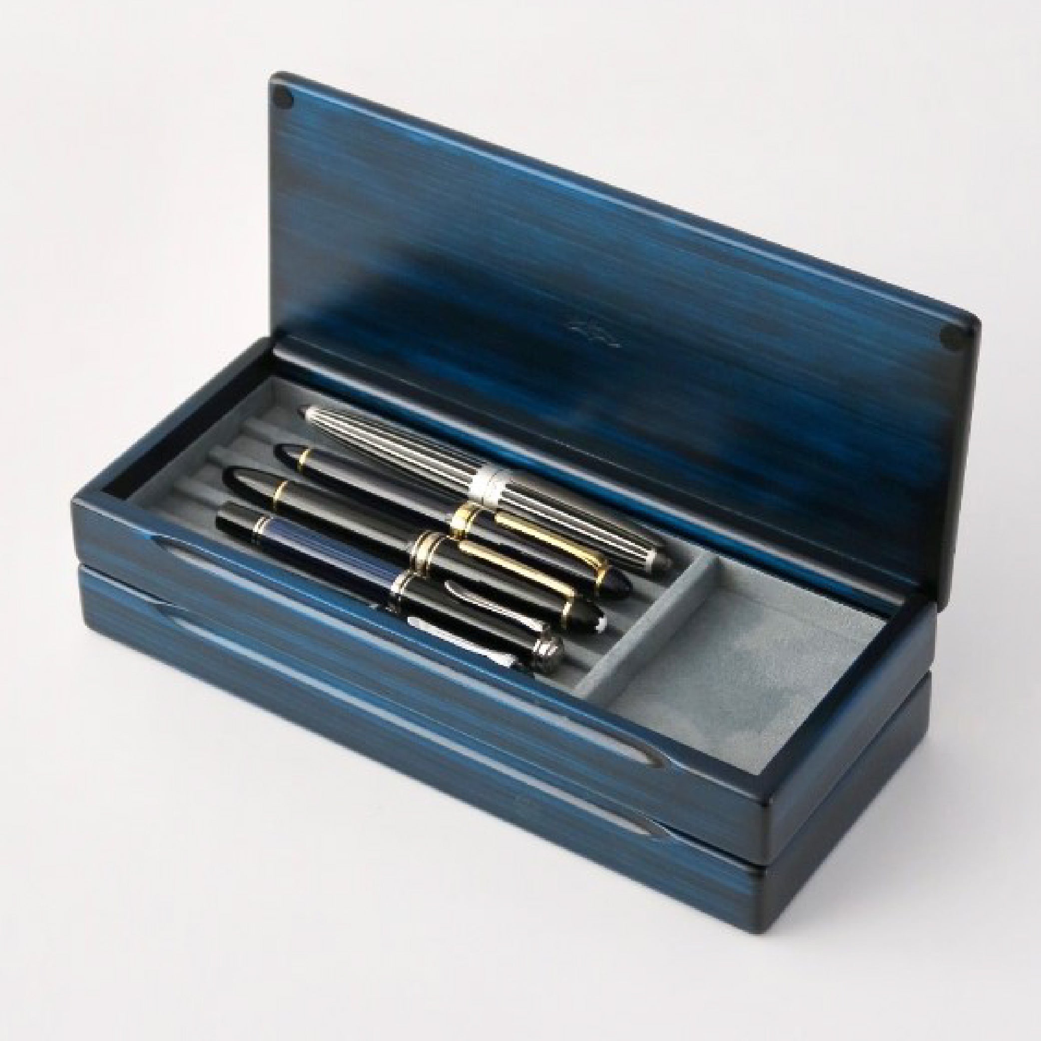 Wooden Fountain Pen Case Blue