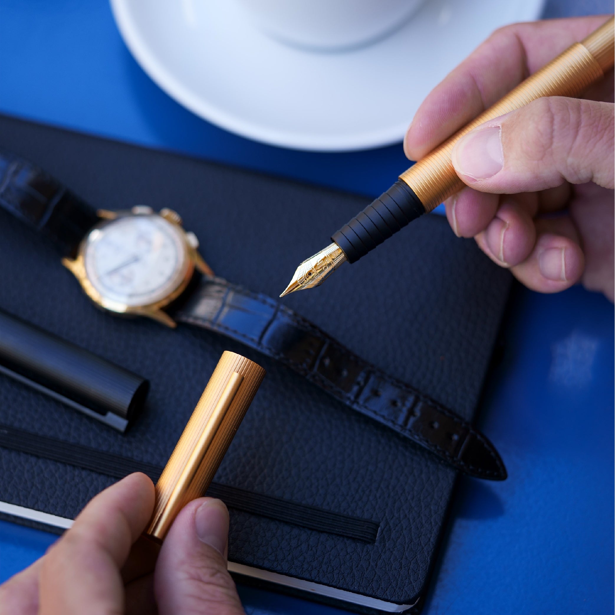 design08 Gold Fountain Pen