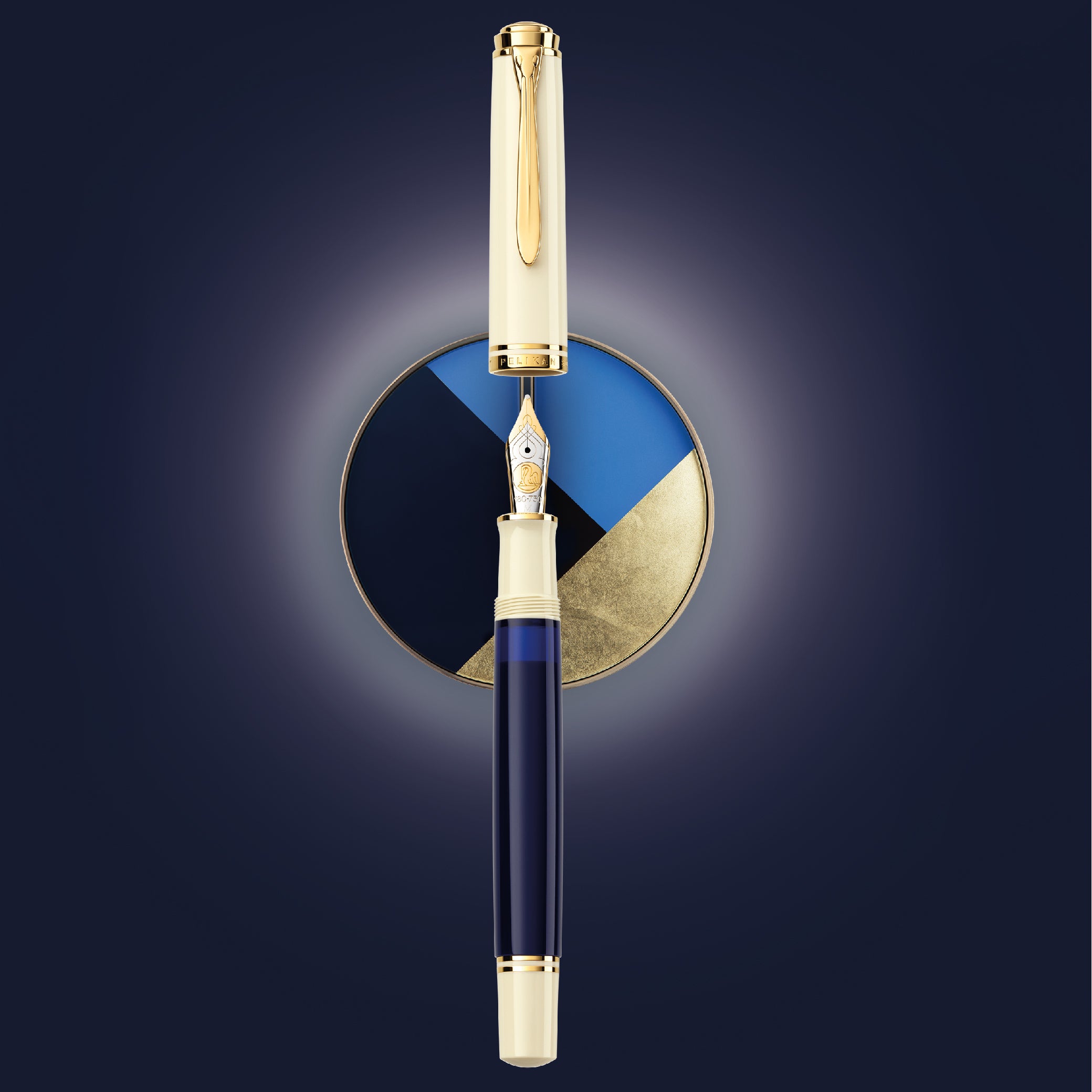 Souverän M800 Cream Blue Special Edition Fountain Pen