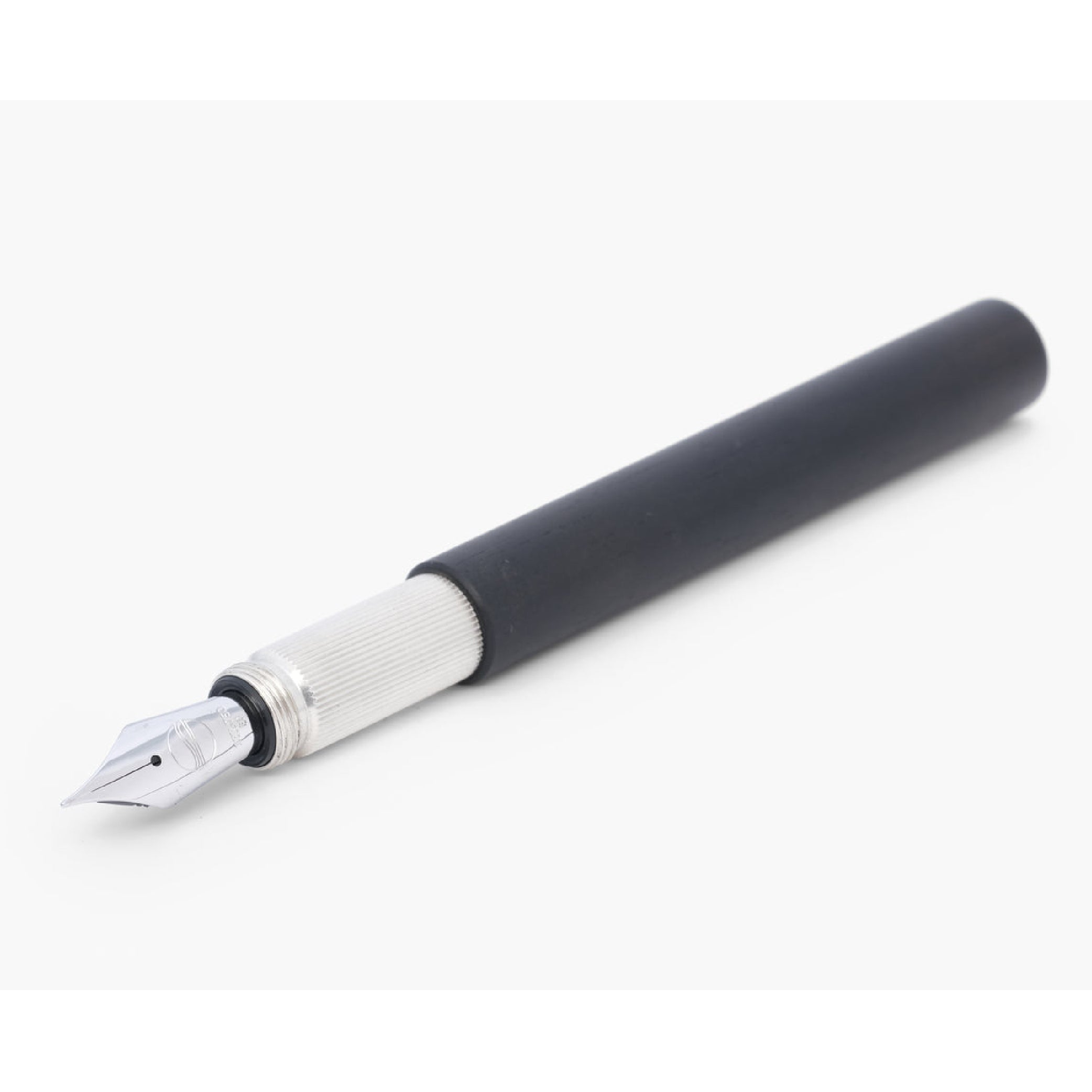 Longcap Ebony and Silver Special Edition Fountain Pen