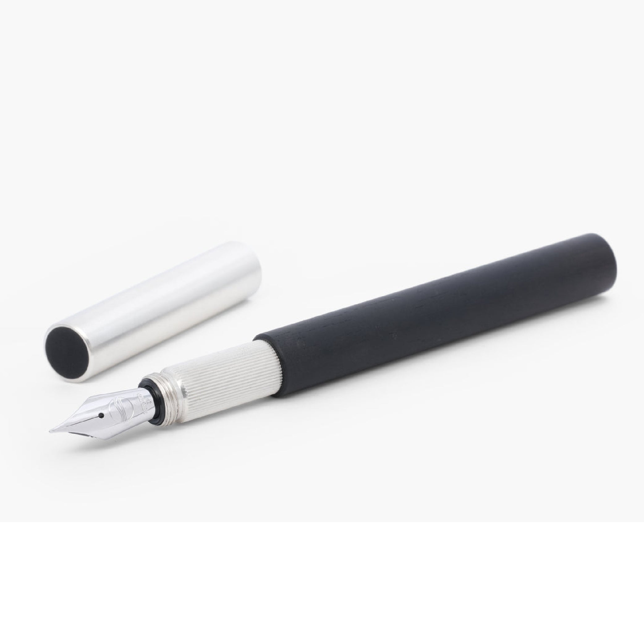 Longcap Ebony and Silver Special Edition Fountain Pen