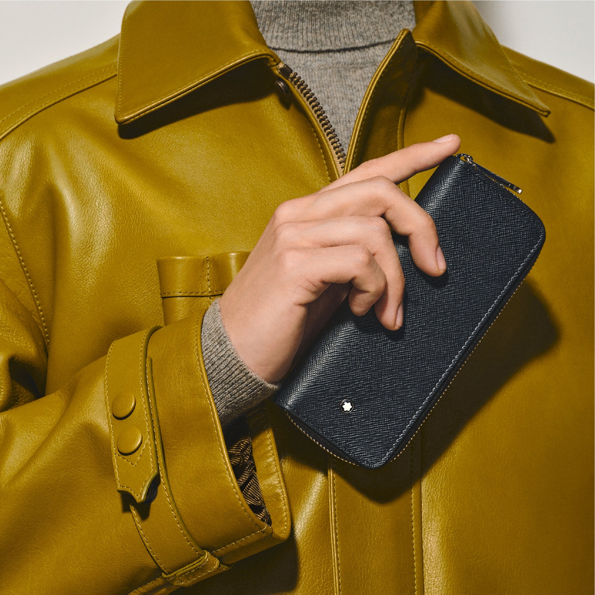 Sartorial 2-Pen Pouch Zip Black