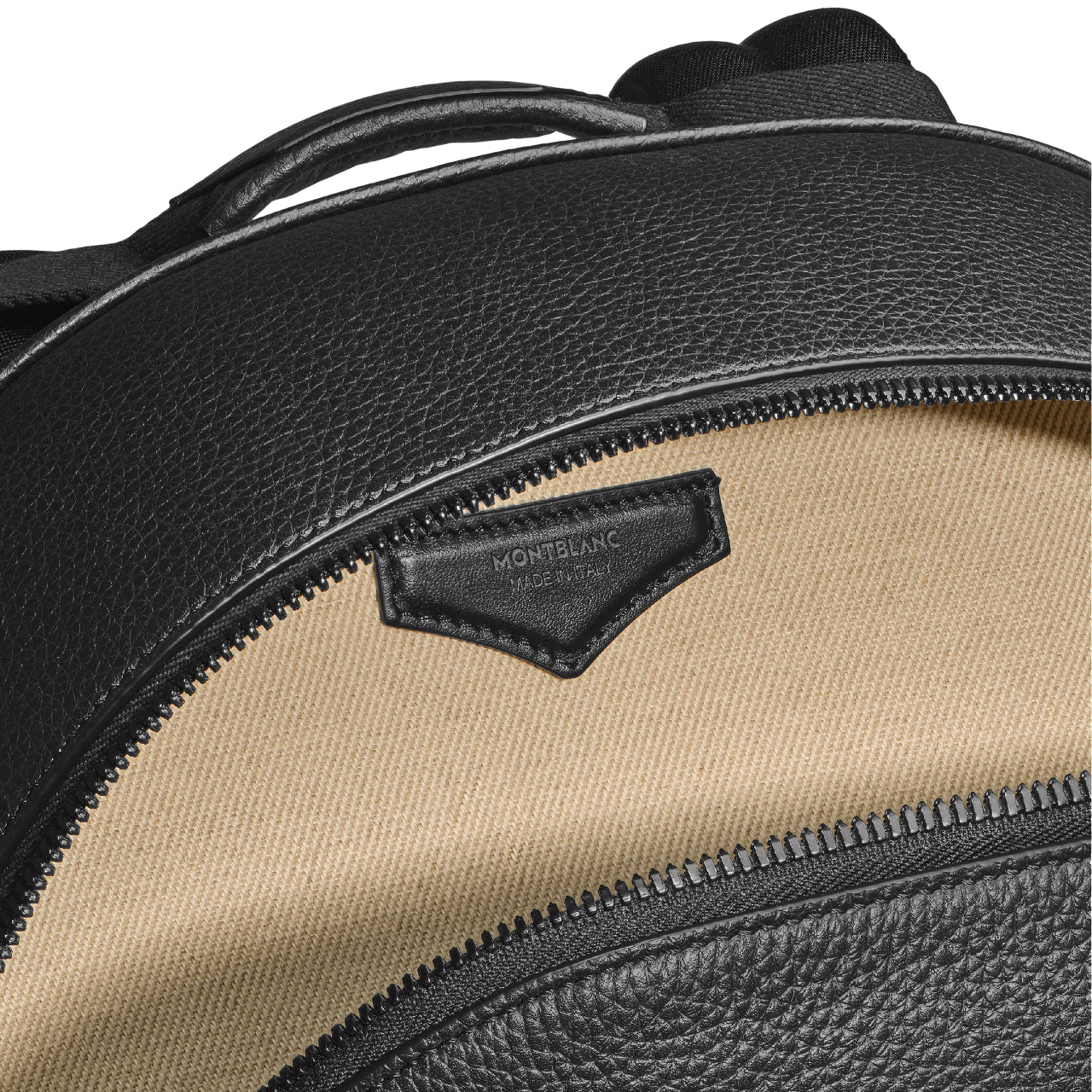 Grain Black Backpack With M-Lock 4810 Buckle