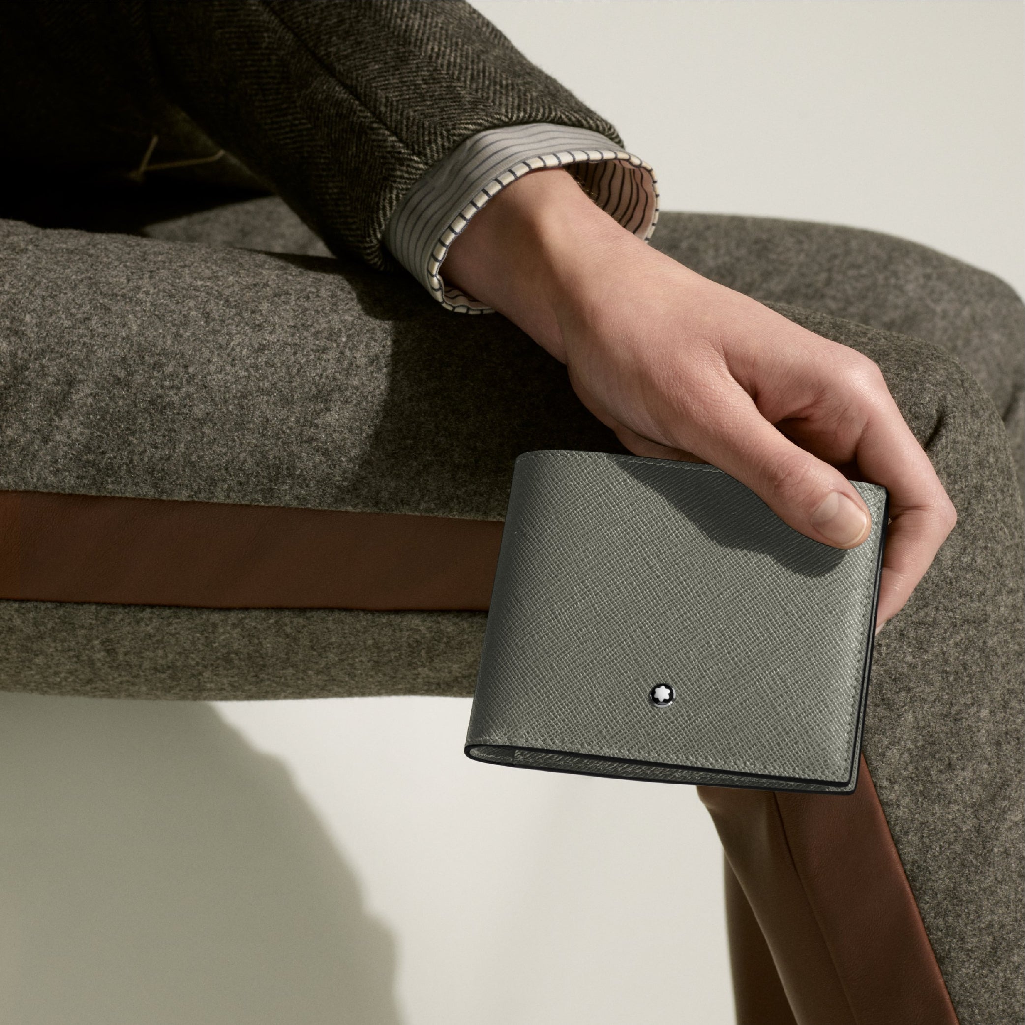 Sartorial Medium Grey Wallet 8cc
