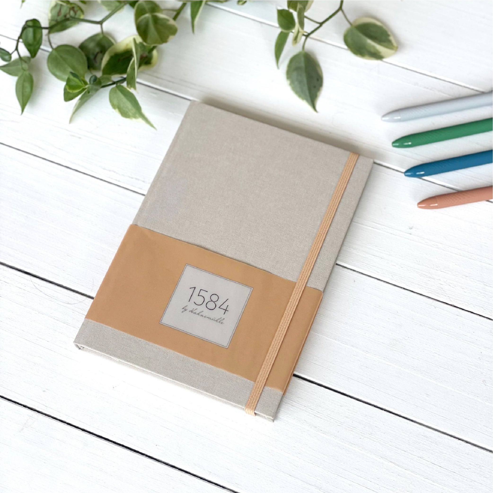 1584 by Hahnemühle Peach Notebook