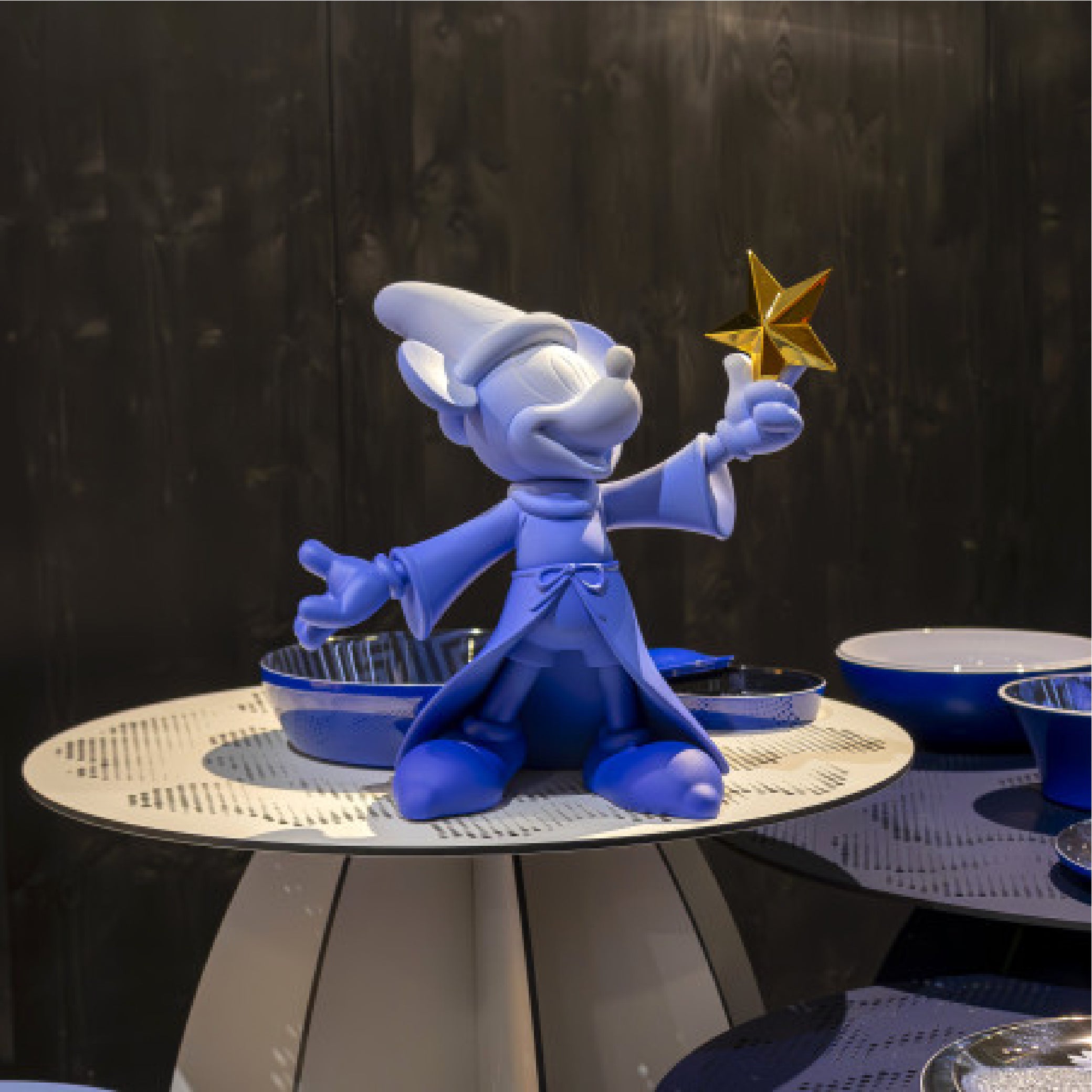 LEBLON DELIENNE Mickey Fantasia, Degrade blue - 30 CM