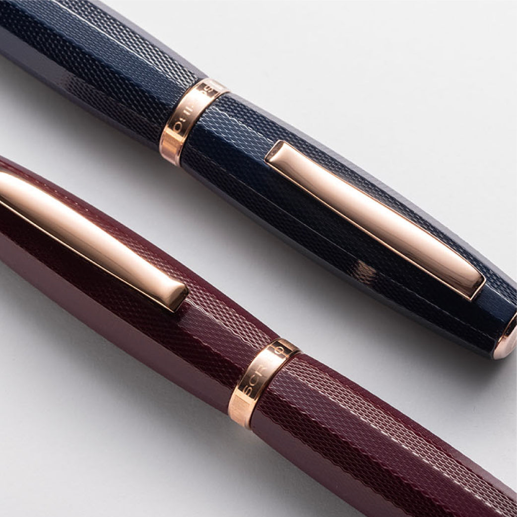 Feel Dandy Notturno Limited Edition Fountain Pen