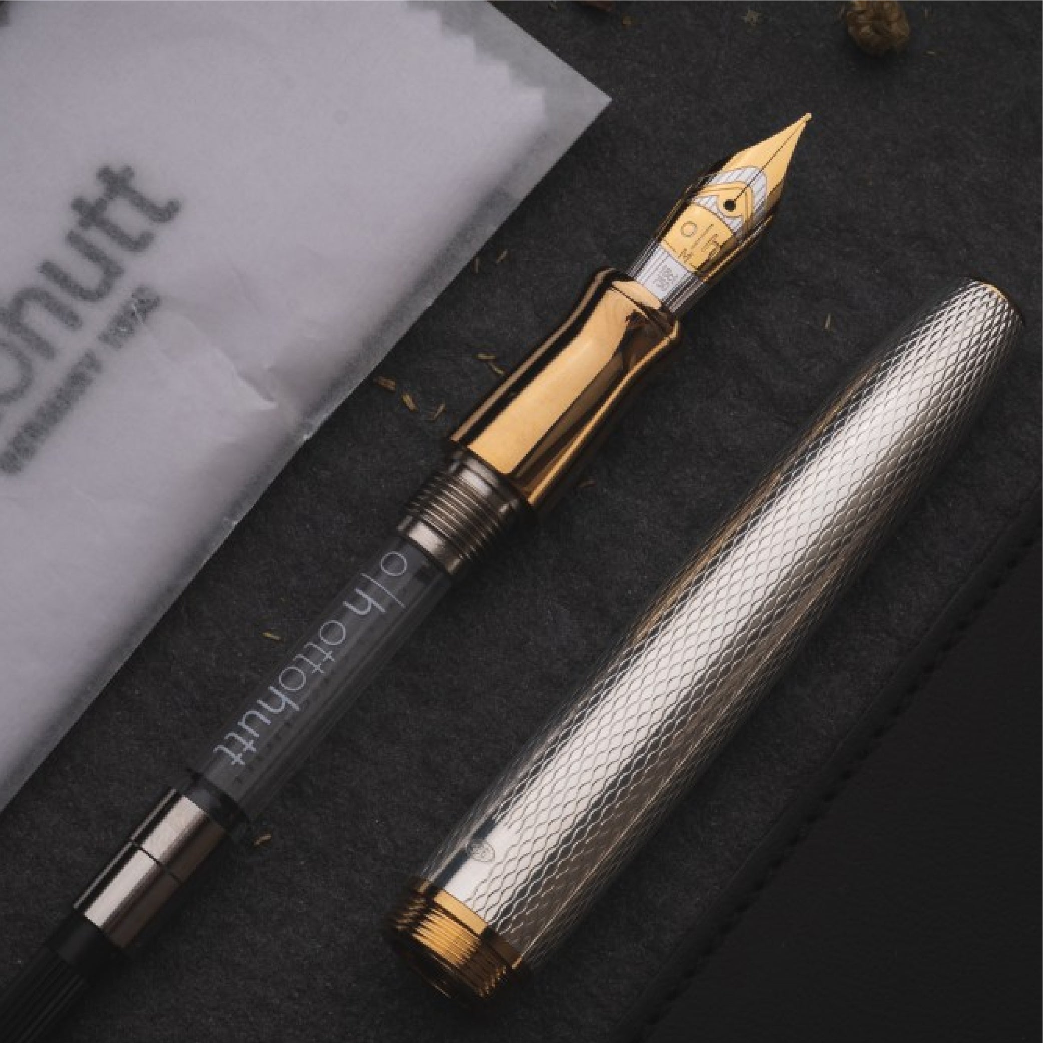 design07 Corn Guilloche Gold Fountain Pen